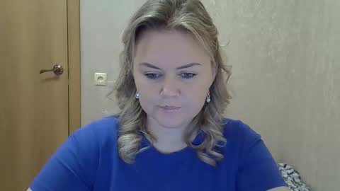 karennelsonx online show from 11.12.25