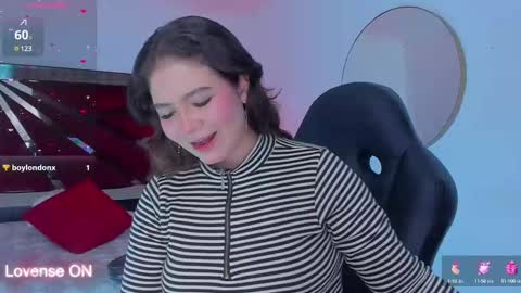 Karen online show from 02.19.25