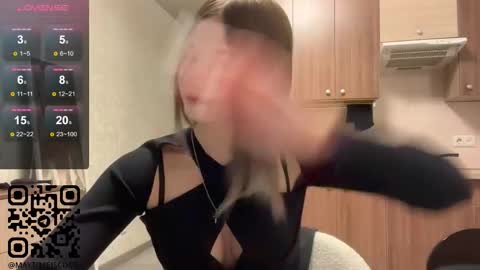 Snapshot of karensimilton chatting on 02.18.26 May online show from 02.18.26