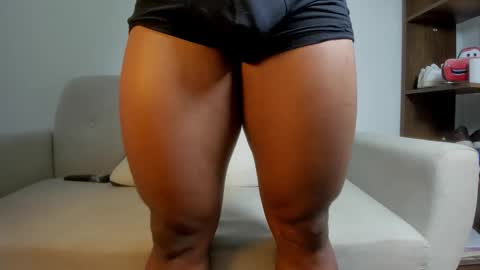 Snapshot of karimthompson chatting on 09.22.25 Karim online show from 09.22.25