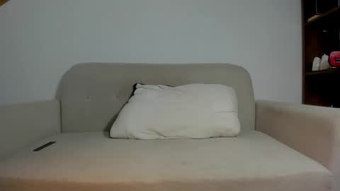 Snapshot of karimthompson chatting on 09.24.25 Karim online show from 09.24.25