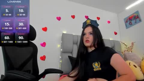 Snapshot of karin_grey69 chatting on 04.18.26 Karin online show from 04.18.26