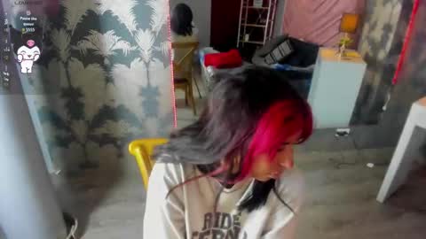 Snapshot of karin_ks chatting on 01.17.26 Karina online show from 01.17.26