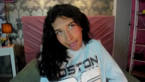 Snapshot of karin_ks chatting on 02.17.26 Karina online show from 02.17.26