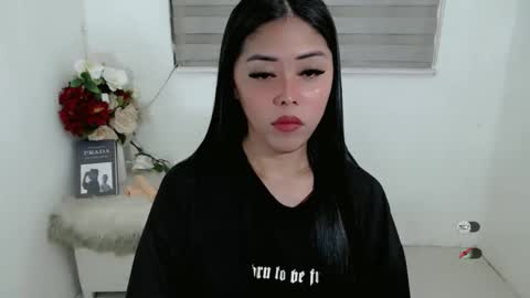 I AM BELLE online show from 10.03.25