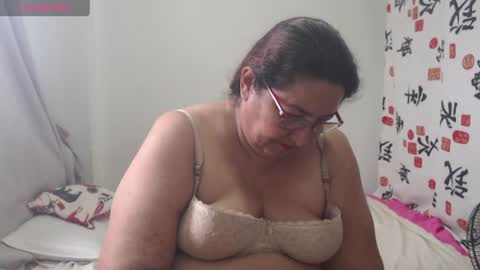 Snapshot of karina_turbay chatting on 07.23.26 Karina online show from 07.23.26