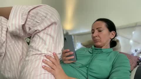 Karina online show from 01.12.25