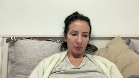 Karina online show from 02.18.25