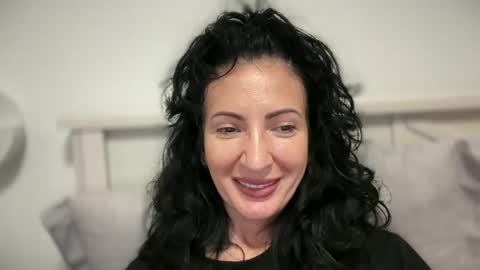 Karina online show from 03.11.25