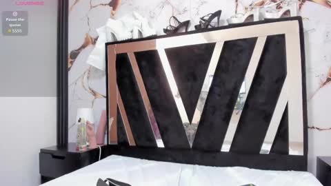 KarinaSimonz online show from 02.25.26