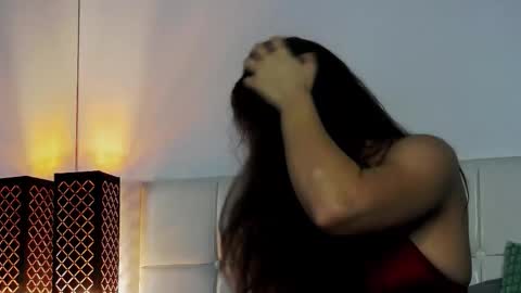 KarinaSparks online show from 11.04.25