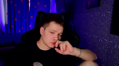 Snapshot of karl_night_ chatting on 02.24.26 karl night online show from 02.24.26