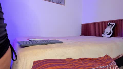 Karla  Mau online show from 01.06.25