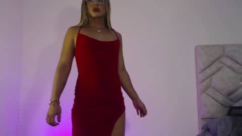 Snapshot of karla_dior chatting on 12.26.24 DIOR online show from 12.26.24