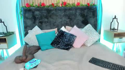 Karla Gonzaless online show from 02.27.26