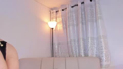 Karlita online show from 04.23.26