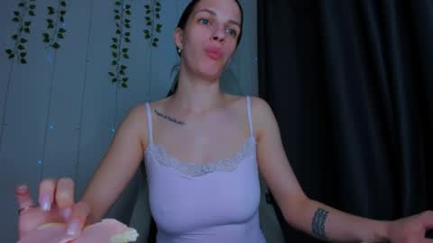 Snapshot of karla_lim chatting on 05.17.26 karla_lim online show from 05.17.26