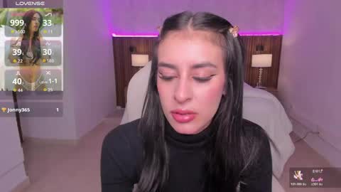 Snapshot of karlaa_james chatting on 05.26.26 Karlaa online show from 05.26.26