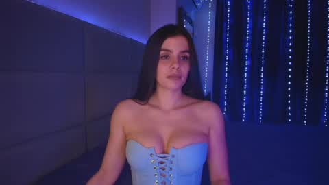 Karlijn online show from 04.15.26