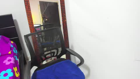 Snapshot of karljensen33 chatting on 01.07.25 karlgenjen online show from 01.07.25