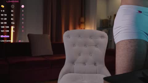 Snapshot of karlos_murphy chatting on 02.10.26 Karlos and Louis online show from 02.10.26