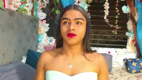 KARLY.  online show from 01.08.26