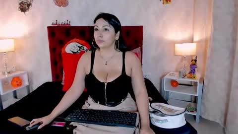 Karly Print online show from 10.29.25