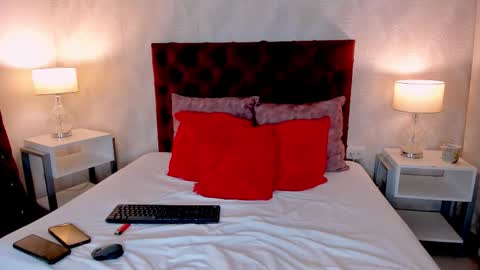 Karly Print online show from 11.14.25