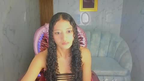 Snapshot of karol1_s chatting on 05.27.26 karol1_s online show from 05.27.26