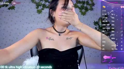 Karol online show from 02.24.25