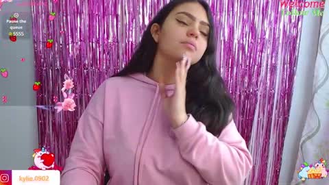 karol 09 online show from 01.23.25