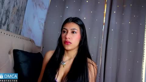 Snapshot of karol_gonzalez_ chatting on 05.22.26 Karol online show from 05.22.26