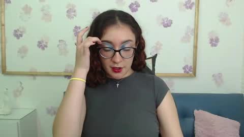 Snapshot of karol_prescot chatting on 04.10.26 Karol online show from 04.10.26