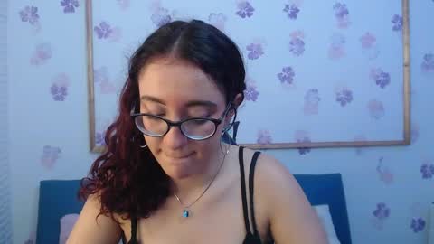 Snapshot of karol_prescot chatting on 05.09.26 Karol online show from 05.09.26