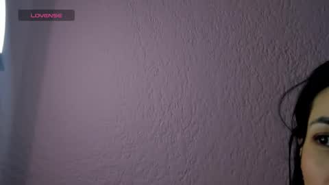 Karol online show from 12.22.25