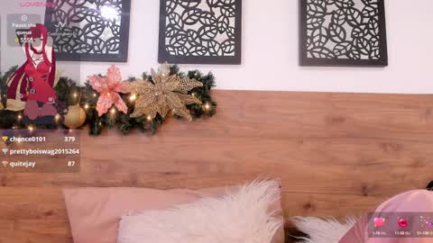 Snapshot of karol_scott1 chatting on 01.04.25 KAROL SCOTT online show from 01.04.25