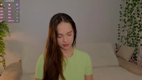 Molly online show from 05.09.26