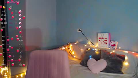 Kira online show from 02.07.26