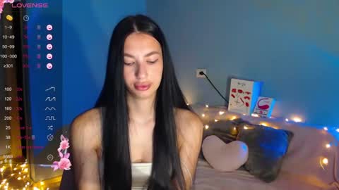 Snapshot of karolina_hottie_ chatting on 07.11.26 Kira online show from 07.11.26