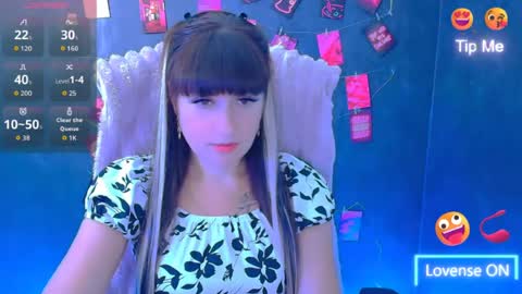 Snapshot of karolina_mia chatting on 07.21.26 Caroline online show from 07.21.26