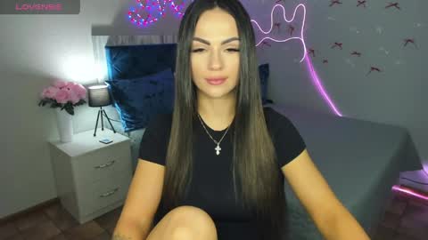 Snapshot of karolinasykes chatting on 05.20.26 Karolina online show from 05.20.26