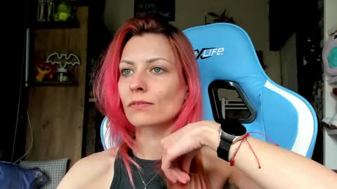 karoline121 online show from 04.01.26