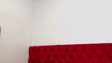 Isa online show from 02.04.25