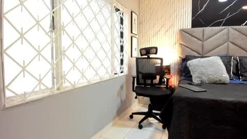 My name is  Miss Karol online show from 05.05.26