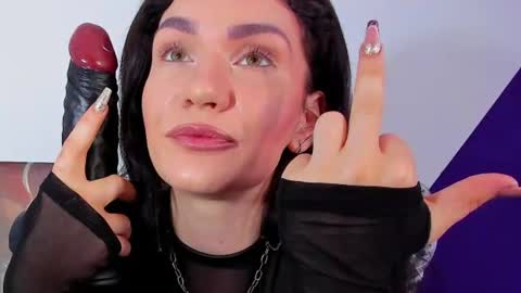 Snapshot of kasandrahayes chatting on 06.25.26 Miss K. online show from 06.25.26