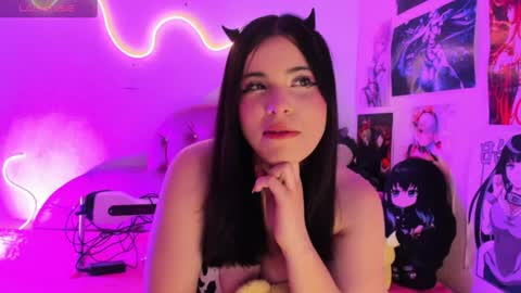 Snapshot of kat__sweet chatting on 07.29.26 kat__sweet online show from 07.29.26