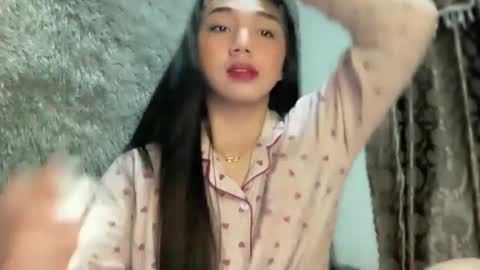 Snapshot of kat_hollandx chatting on 01.22.25 Majesty online show from 01.22.25