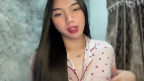 Snapshot of kat_hollandx chatting on 01.25.25 Majesty online show from 01.25.25