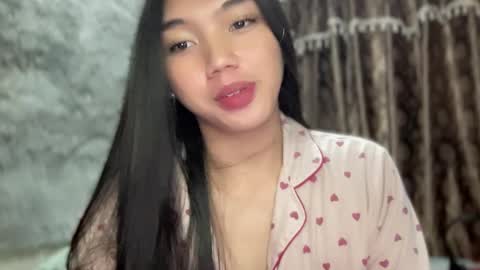 Snapshot of kat_hollandx chatting on 02.01.25 Majesty online show from 02.01.25