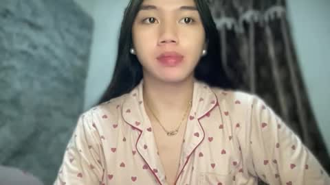 Snapshot of kat_hollandx chatting on 02.05.25 Majesty online show from 02.05.25